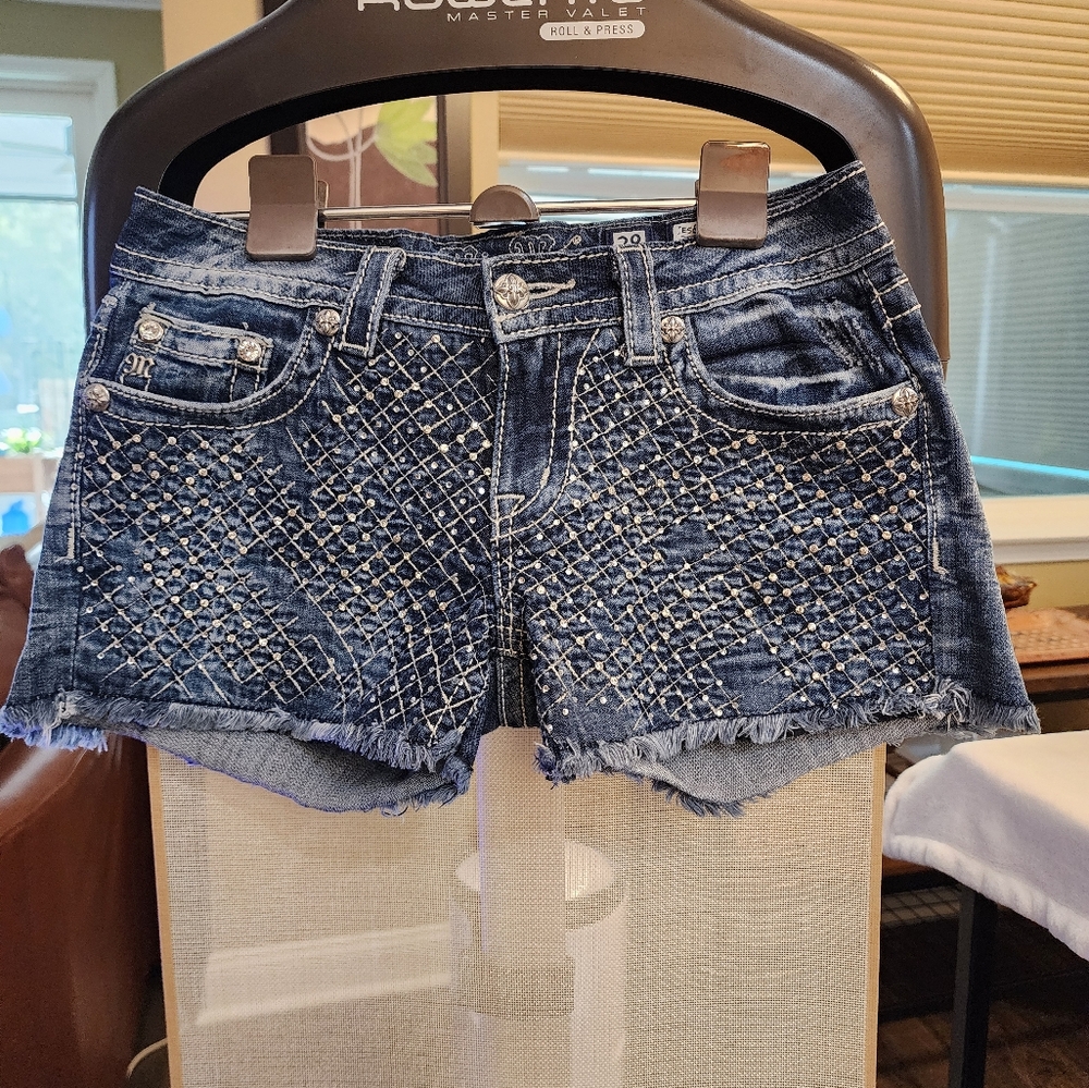 Miss Me Blue Jean Shorts Low Waisted Textured